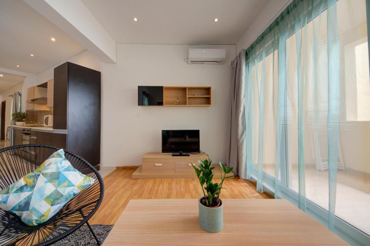 Sapphire Residences - Apartments & Penthouse In Central Sliema By Shortletsmalta Bagian luar foto