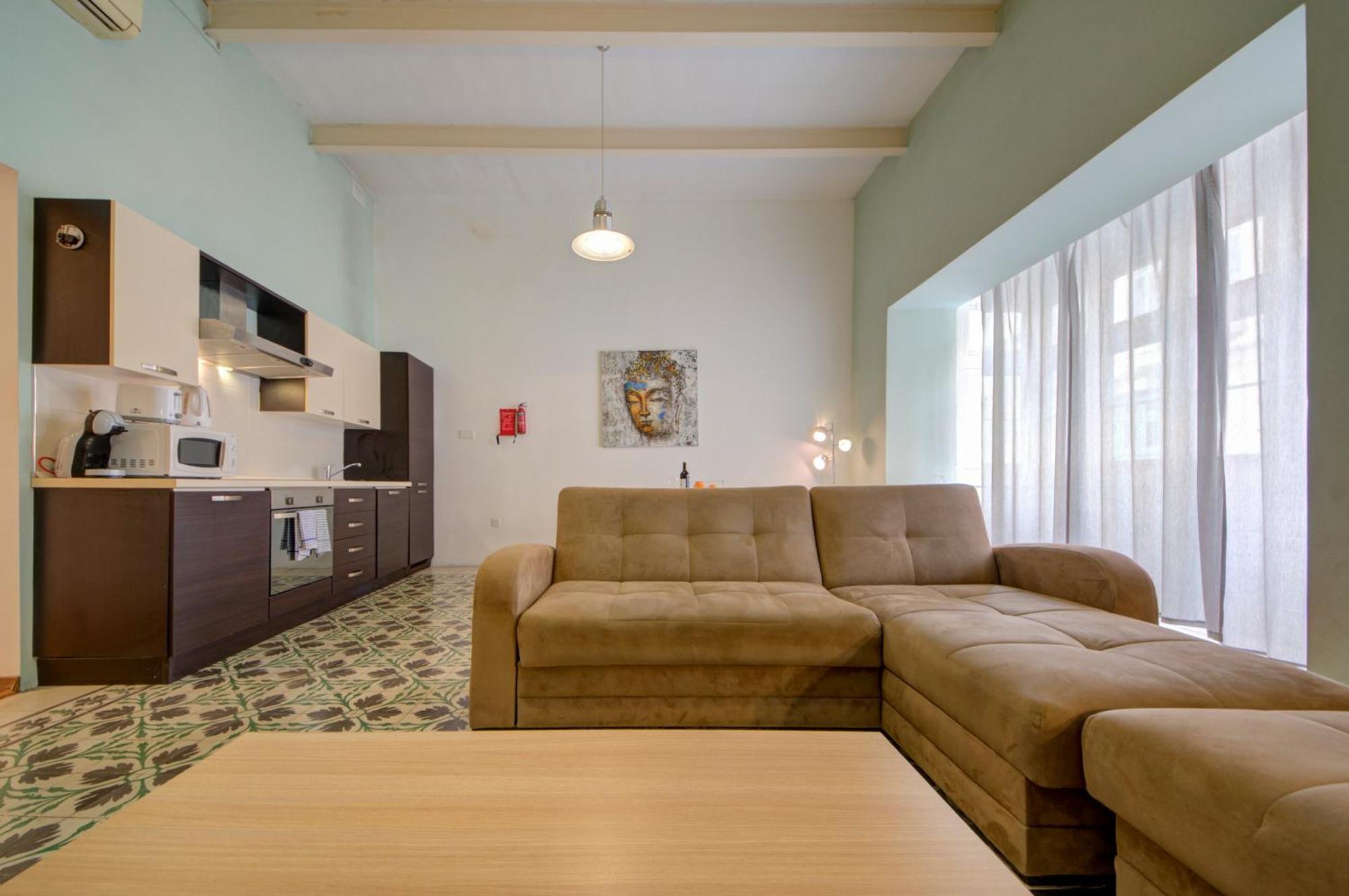 Sapphire Residences - Apartments & Penthouse In Central Sliema By Shortletsmalta Bagian luar foto