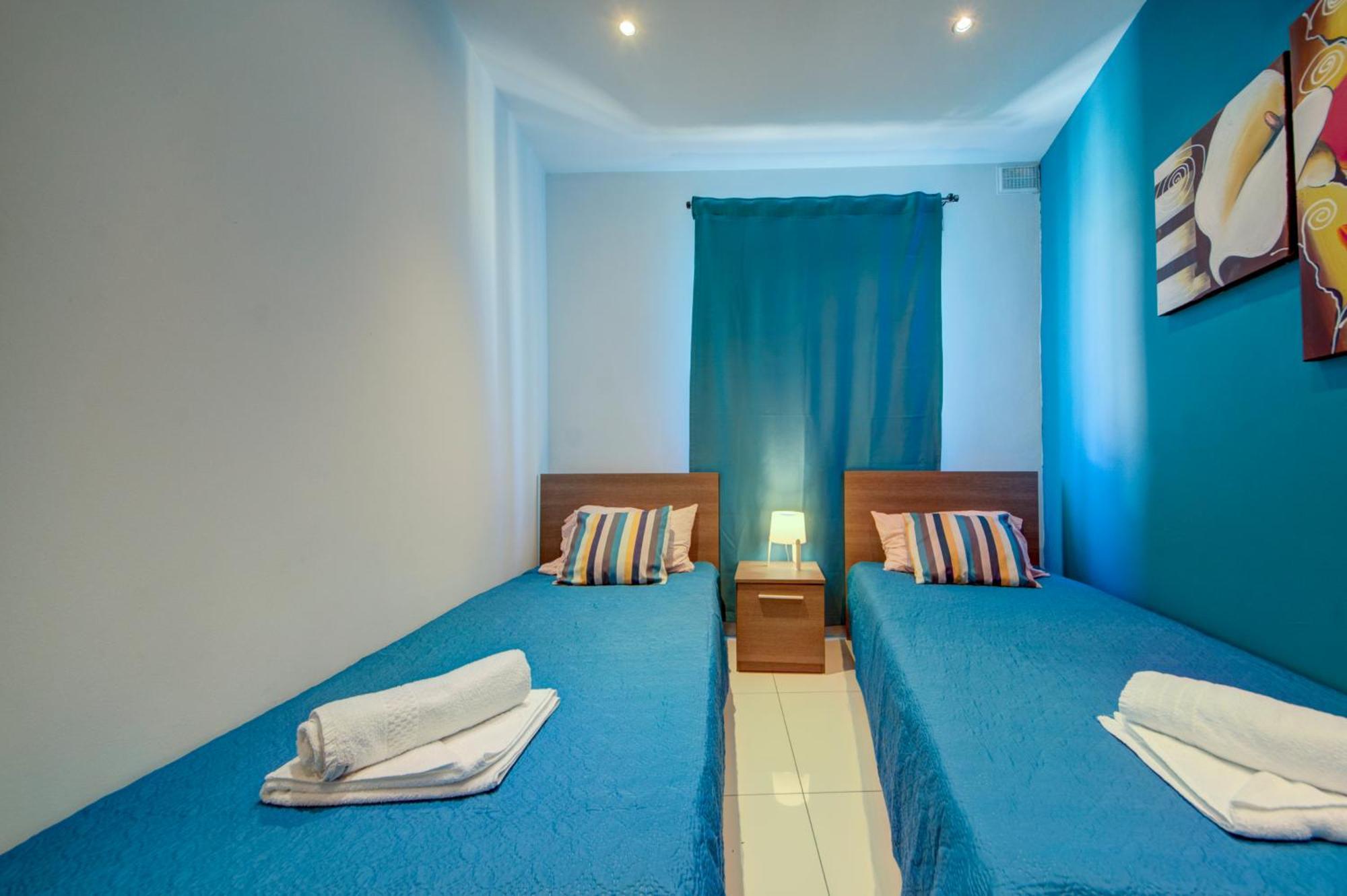 Sapphire Residences - Apartments & Penthouse In Central Sliema By Shortletsmalta Bagian luar foto