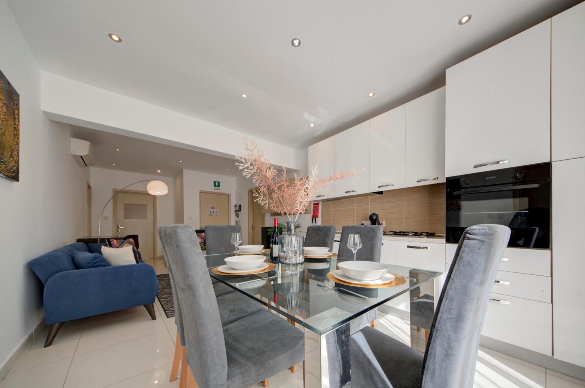 Sapphire Residences - Apartments & Penthouse In Central Sliema By Shortletsmalta Bagian luar foto